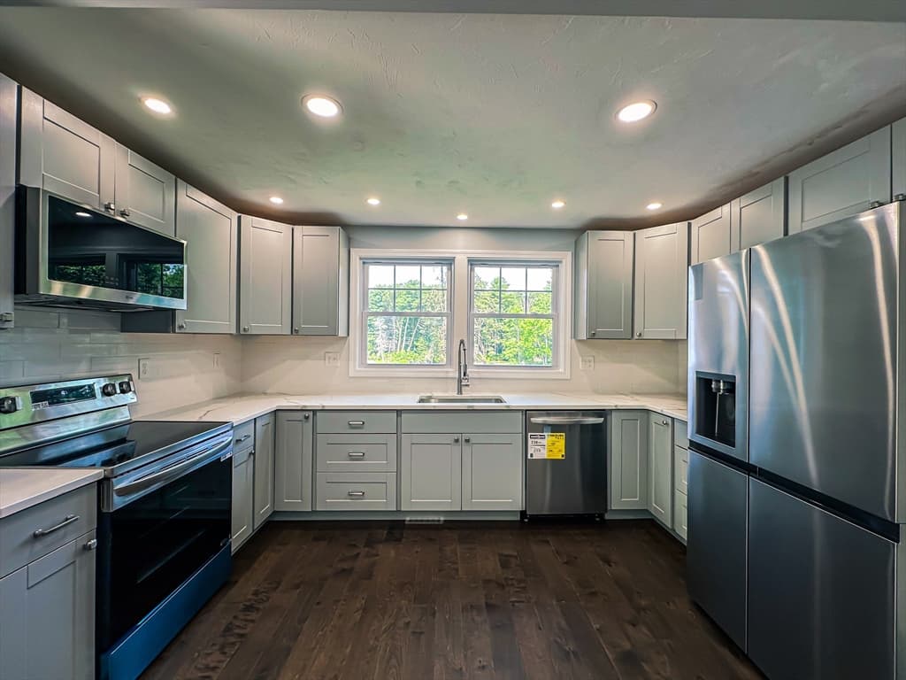 Casa em Northborough — foto 9
