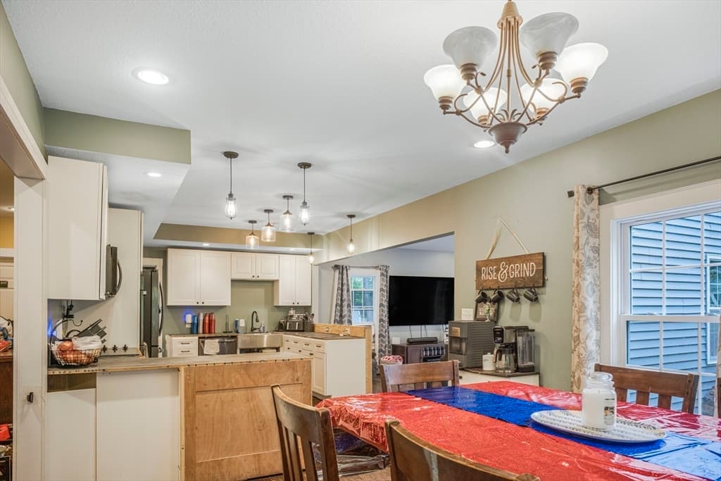 Casa em East Longmeadow — foto 7