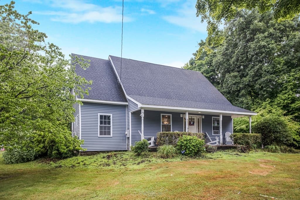 Casa em East Longmeadow — foto 3