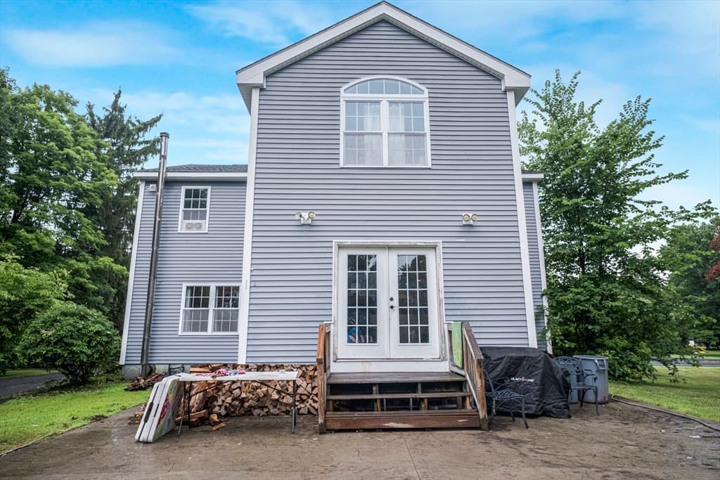 Casa em East Longmeadow