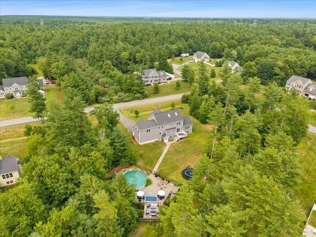 Casa em Middleboro — foto 8