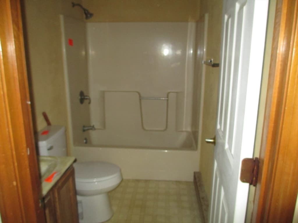 Casa em Tewksbury — foto 9