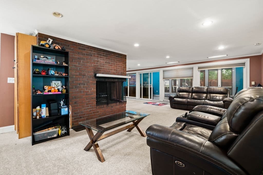Casa em Stoneham — foto 3