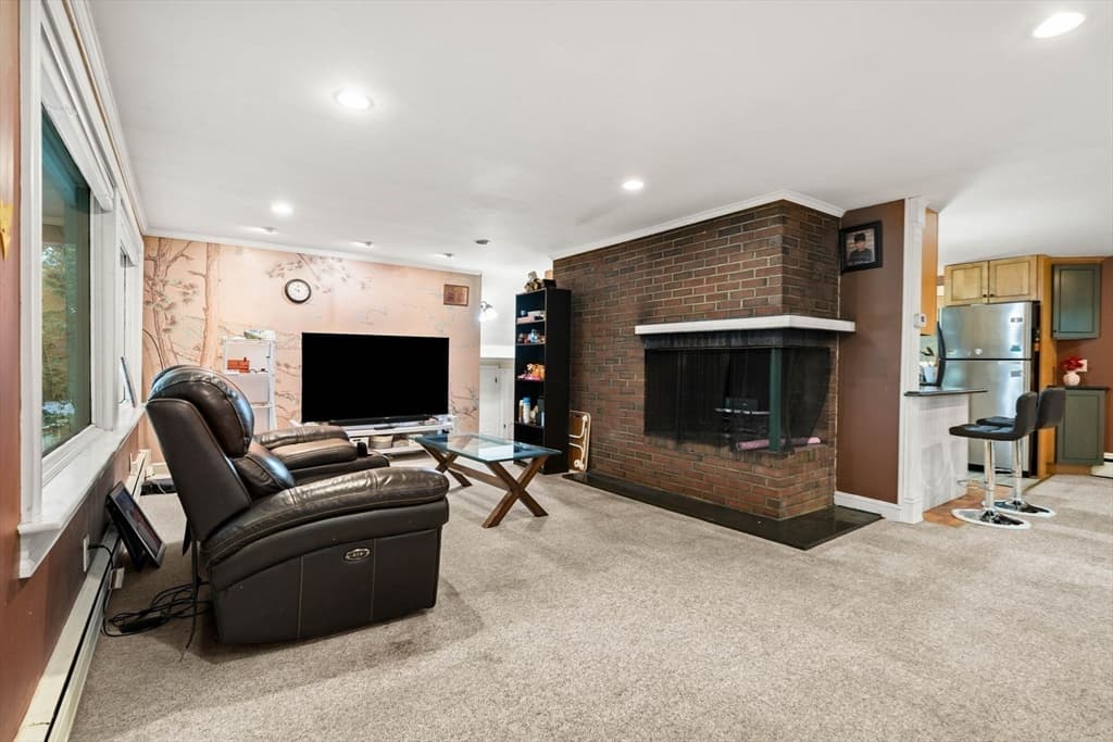 Casa em Stoneham — foto 4