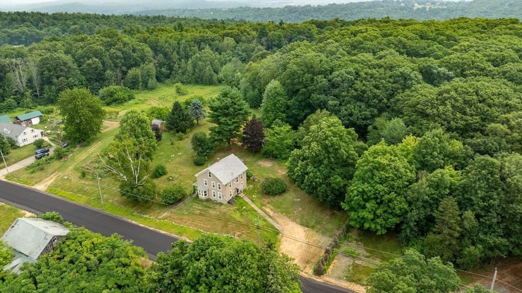 Casa em Brimfield — foto 4