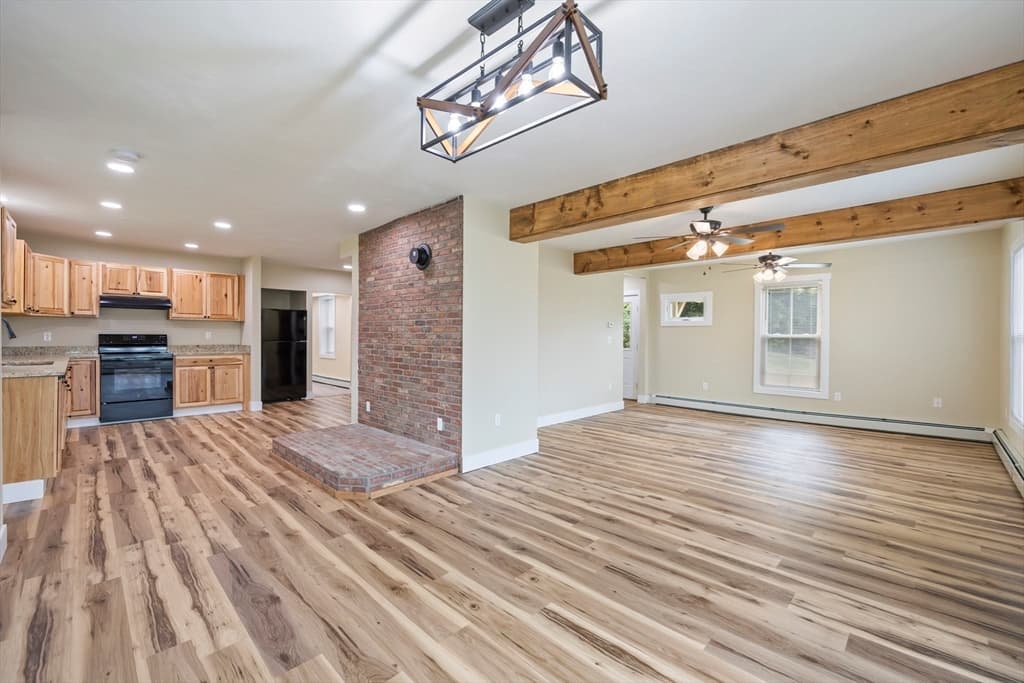 Casa em Brimfield — foto 8