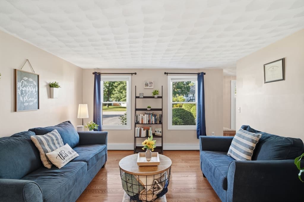 Casa em Tewksbury — foto 4