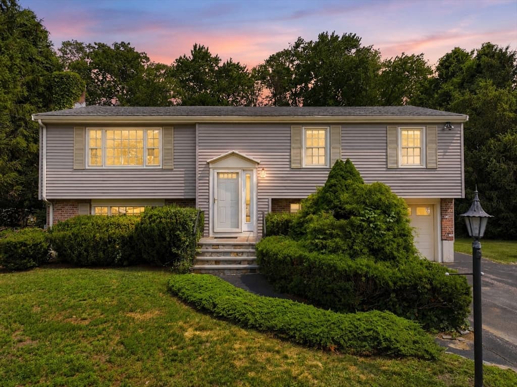 Casa em Holliston