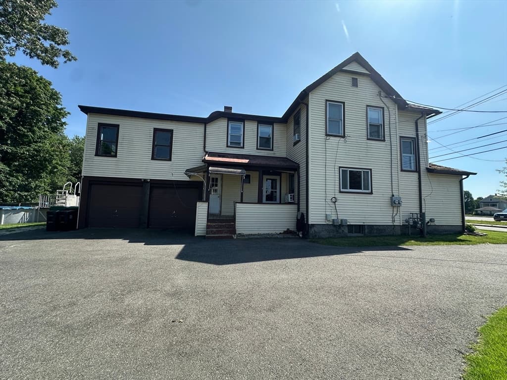 Multi-família em Chicopee — foto 3
