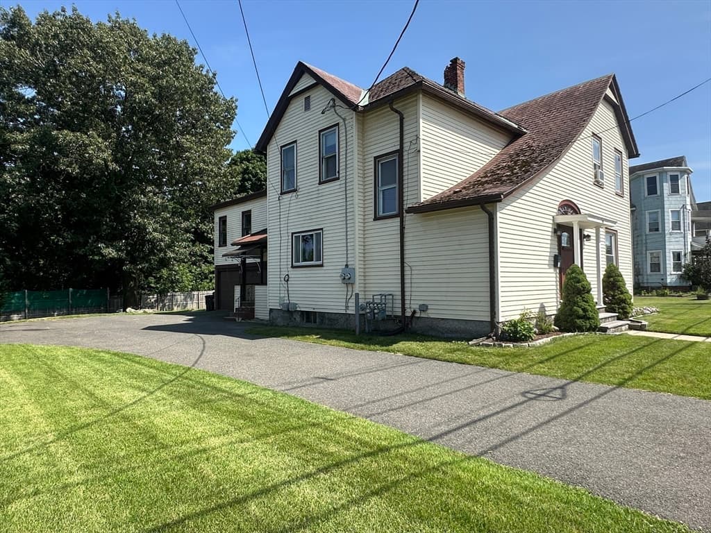Multi-família em Chicopee — foto 4