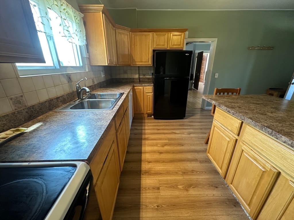 Multi-família em Chicopee — foto 8
