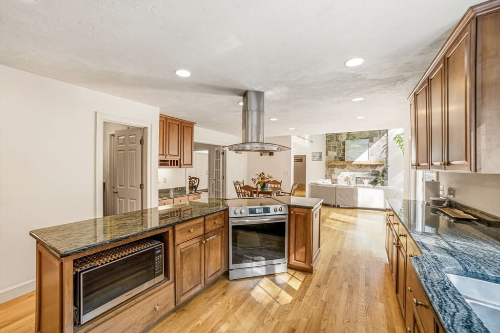 Casa em Boxborough — foto 8