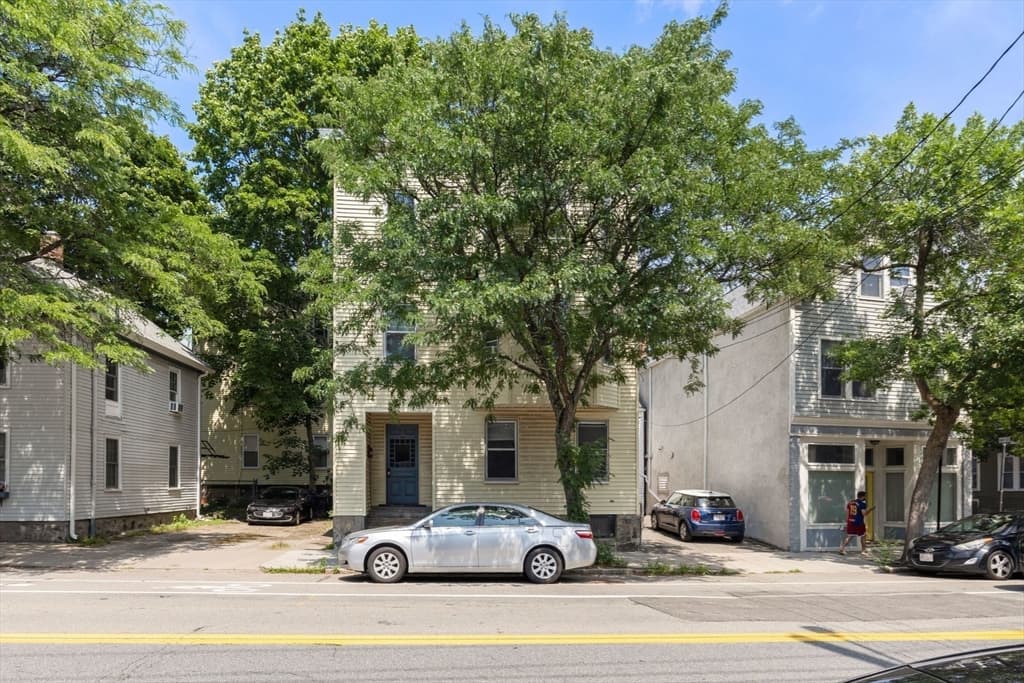 Multi-família em Brookline — foto 2