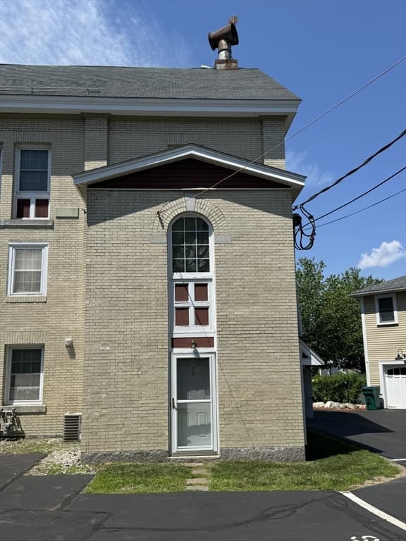Condomínio em Lowell — foto 3