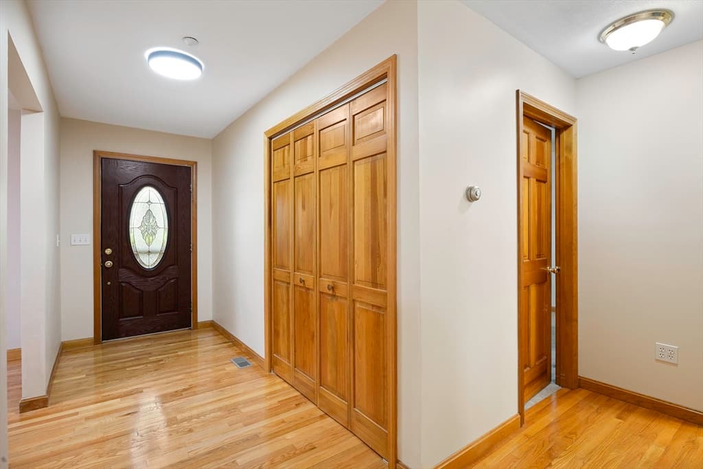 Casa em Wilbraham — foto 2