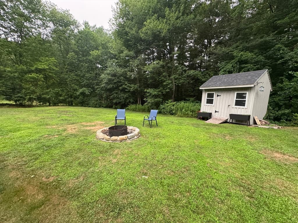 Casa em Raynham — foto 4