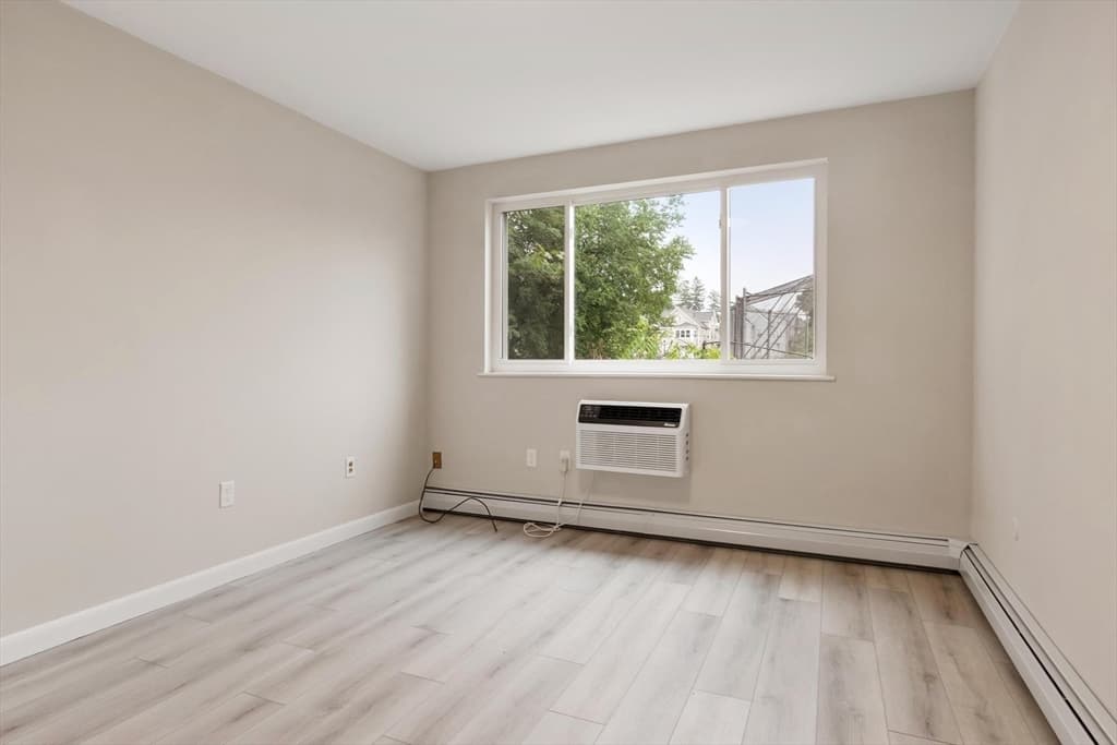 Condomínio em Waltham — foto 6