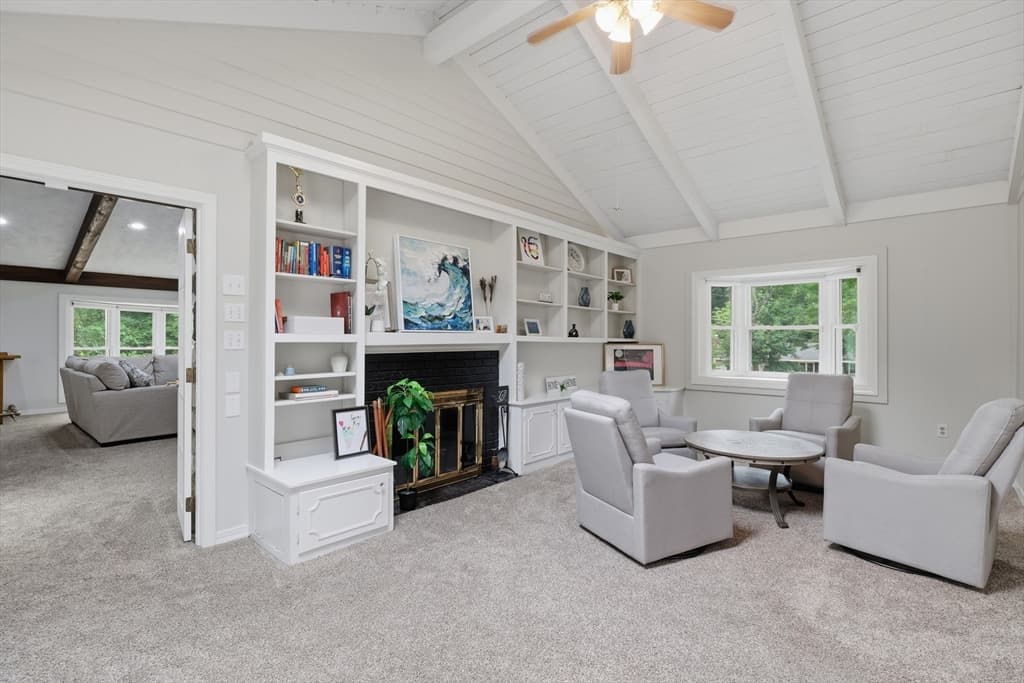 Casa em Northborough — foto 7