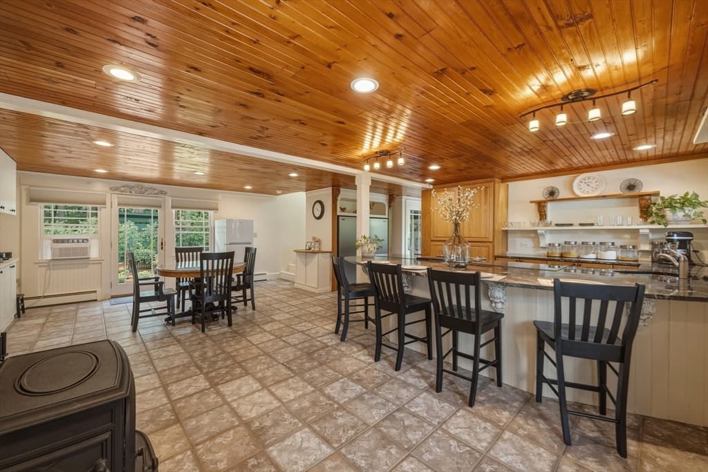 Casa em Tewksbury — foto 3