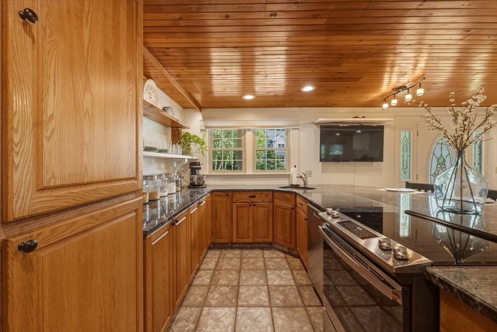 Casa em Tewksbury — foto 5