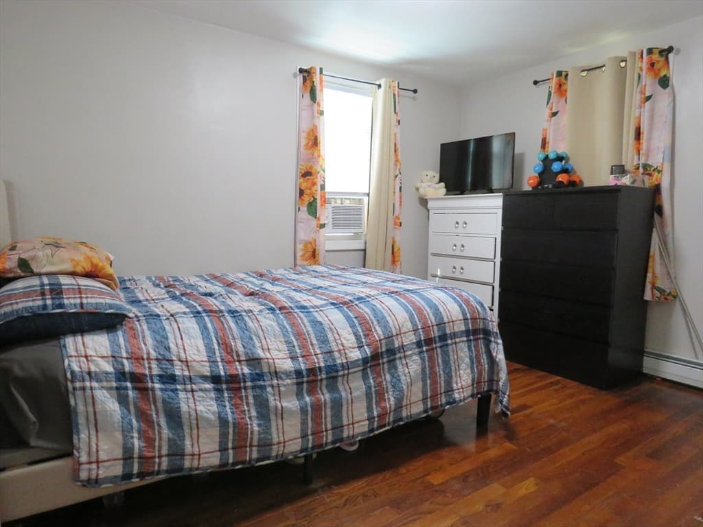 Casa em Brockton — foto 9