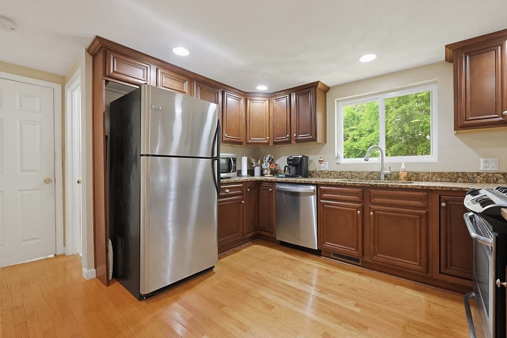 Casa em Peabody — foto 4
