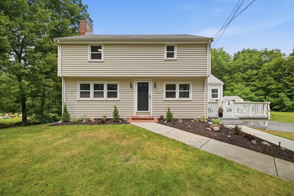 Casa em Westborough