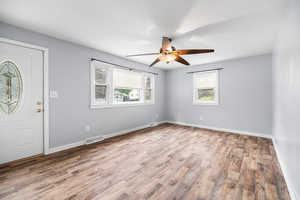 Casa em Amesbury — foto 8