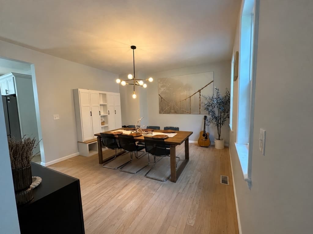 Casa em Dudley — foto 6