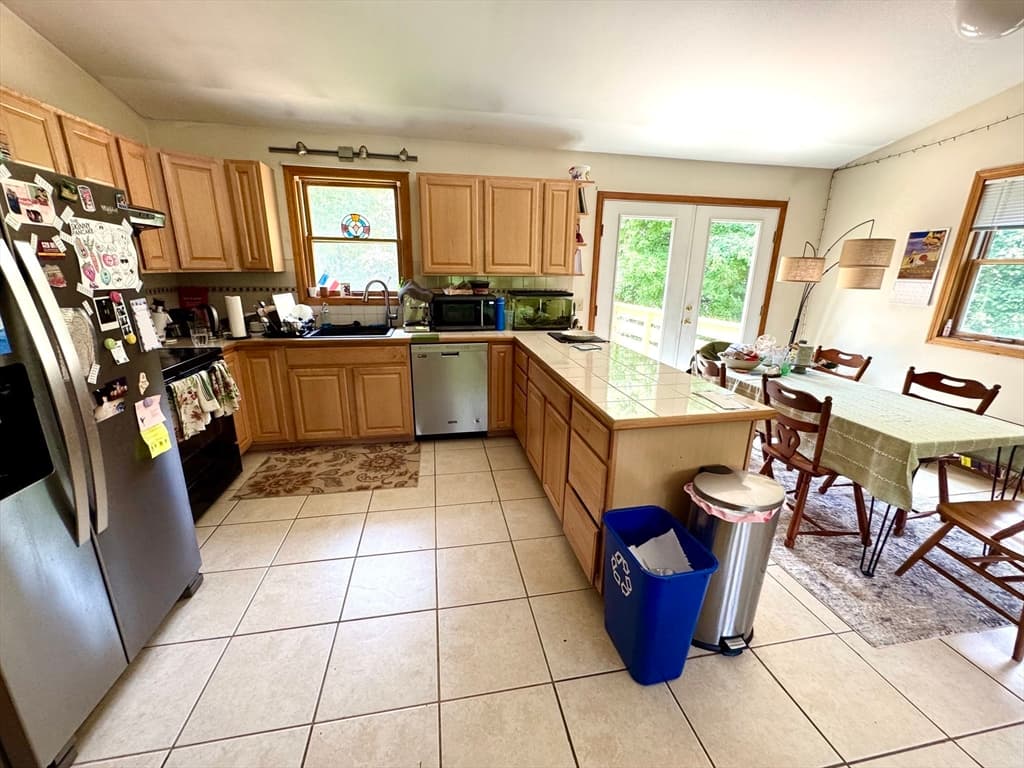 Multi-família em Amherst — foto 3