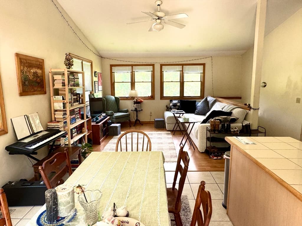 Multi-família em Amherst — foto 4