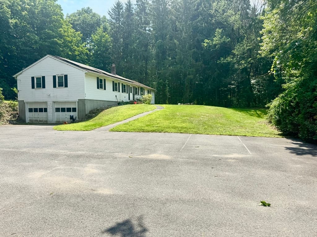 Multi-família em Amherst — foto 3