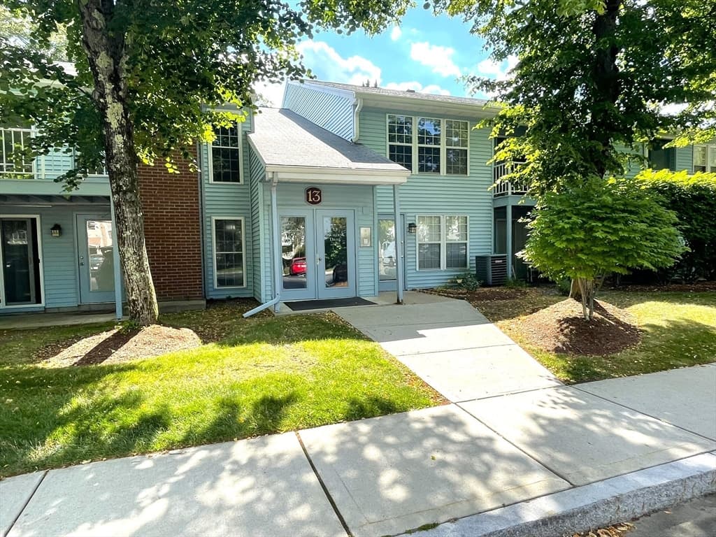 Condomínio em Natick — foto 3