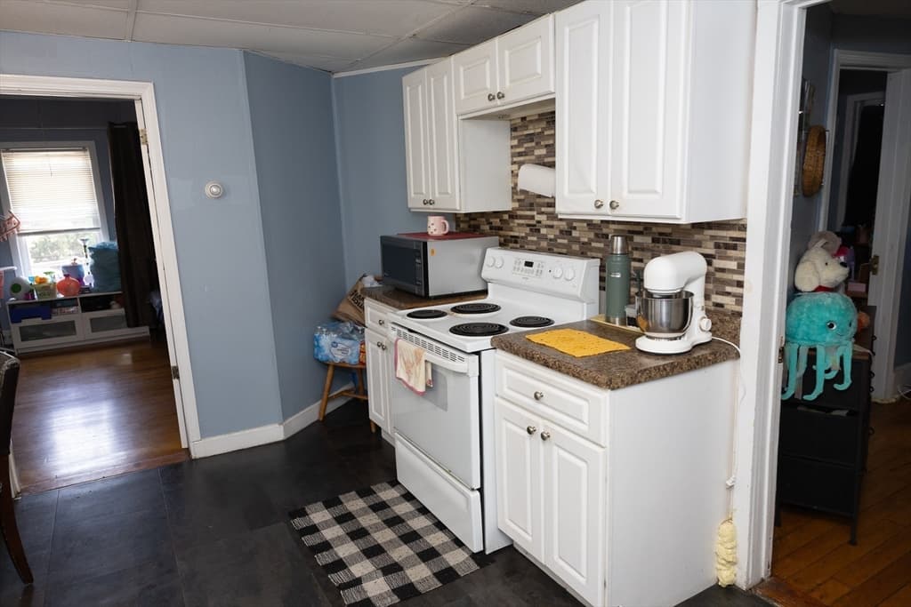 Multi-família em Brockton — foto 6